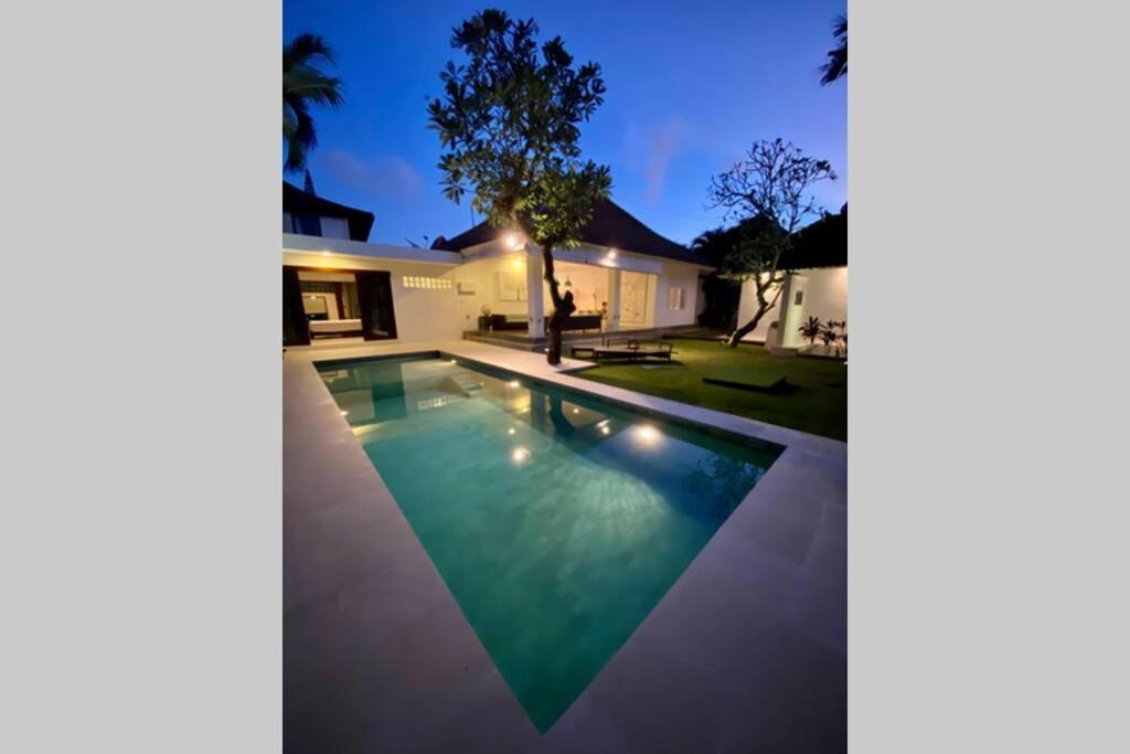 Villa Lola Seminyak Extérieur photo